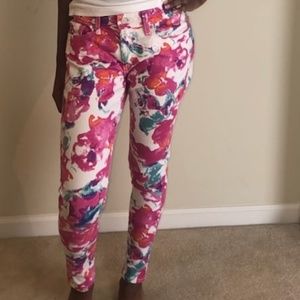 LEVI flower print jeans